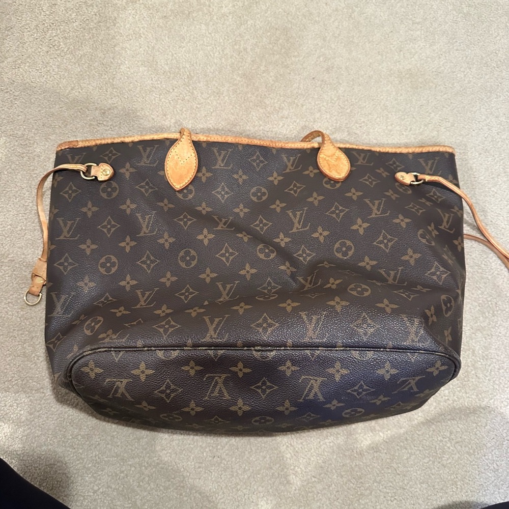 Louis Vuitton MM Brown Monogram NeverFull Tote Bag